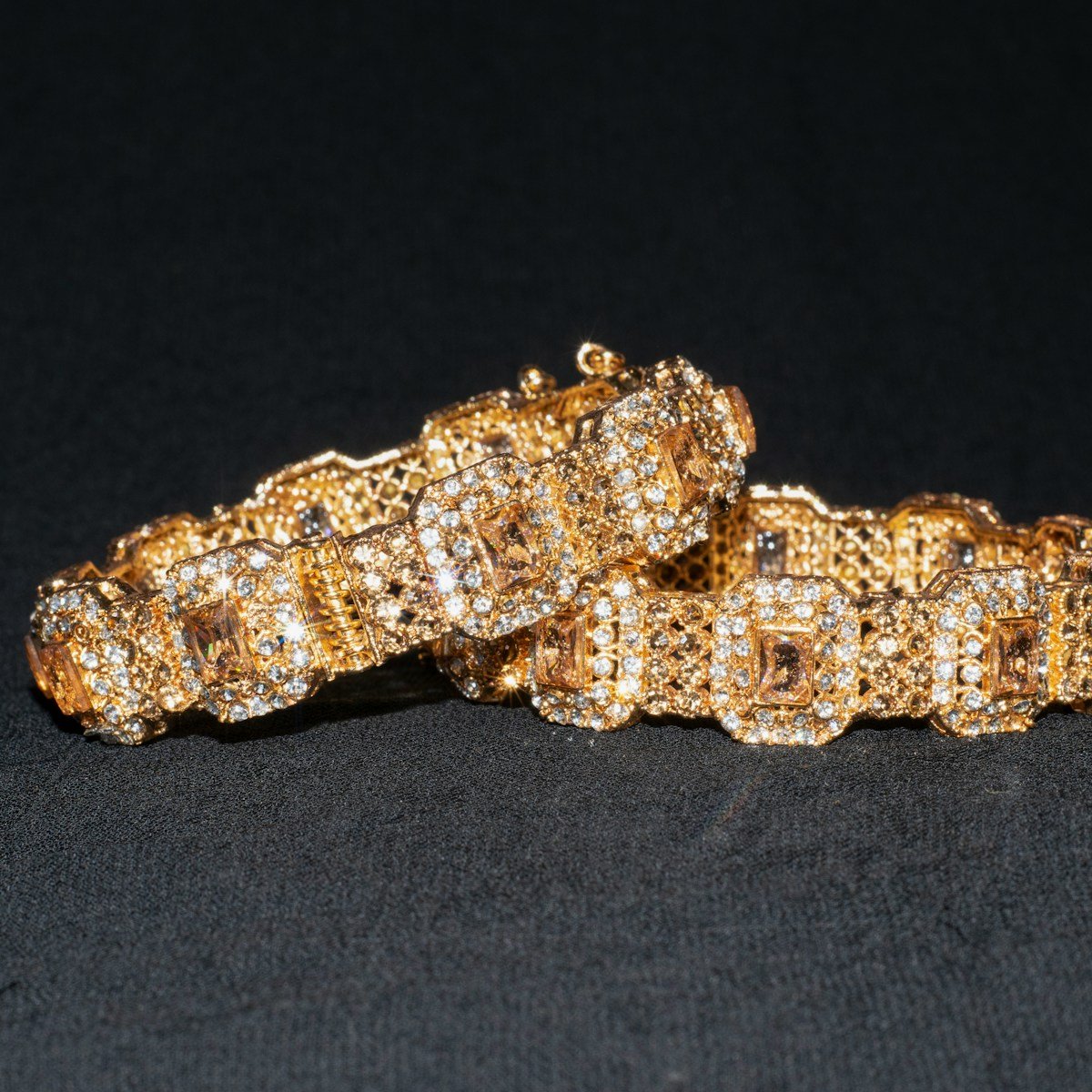 Diamond Cut Gold Bangle